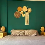 Апартаменты Stylish Flat Swimming Pool Parking Near The Бенидорм