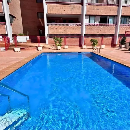 Stylish Flat Swimming Pool Parking Near The
